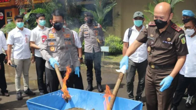 Bali Terbukti Rentan Kejahatan Narkoba, Polisi Ungkap Fakta Ini - GenPI.co BALI