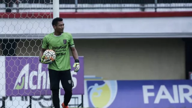 Wawan Tergusur Nadeo Kiper Utama Bali United, Apa Kata Teco? - GenPI.co BALI