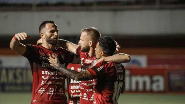 BRI Liga 1: Bali United Hancurkan Persiraja, Teco Puji Spasojevic - GenPI.co BALI