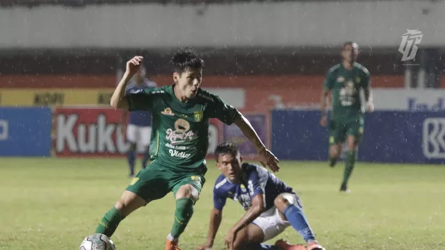 BRI Liga 1: Lawan Bali United, Aji Santoso Ungkap Resep Persebaya - GenPI.co BALI