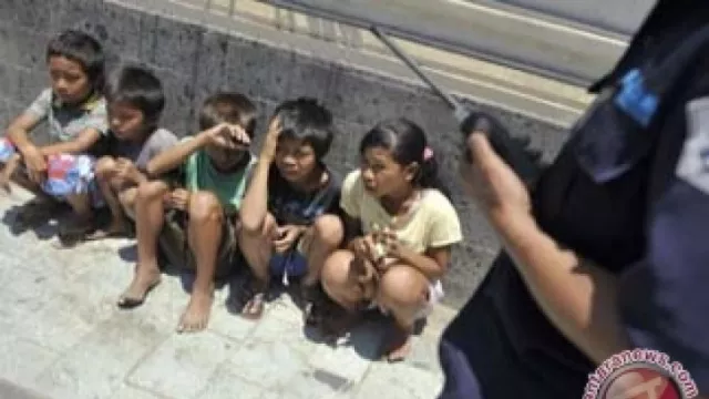 Kekerasan Anak Bali Tinggi, KPPAD Sebut 'Senjata' Pararem Adat - GenPI.co BALI