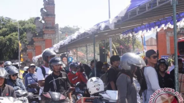 Buntut Warga Desa Adat Canggu Bali Blokir Jalan, Ini Kata Polisi - GenPI.co BALI