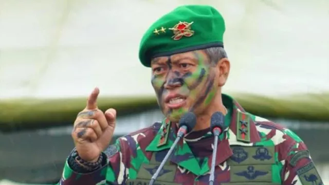 Ancam KKB Papua Barat, Jenderal TNI Asli Bali Beri Ultimatum - GenPI.co BALI