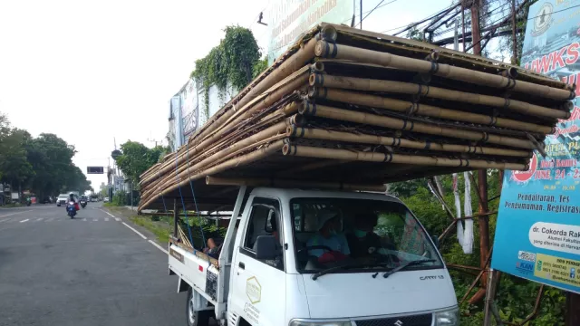 Meresahkan, Truk Odol yang Kerap Picu Lakalantas di Bali - GenPI.co BALI