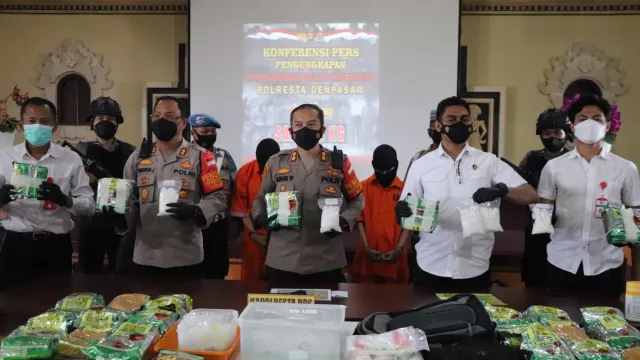 Aksi Duo Pengedar Narkoba 18 Kg, Polisi Bali: Bayaran Besar - GenPI.co BALI