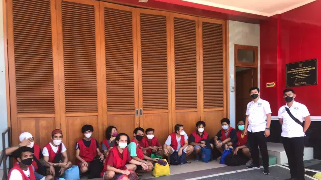 Over Kapasitas, 19 Tahanan Titipan di Lapas Kerobokan Dipindah - GenPI.co BALI