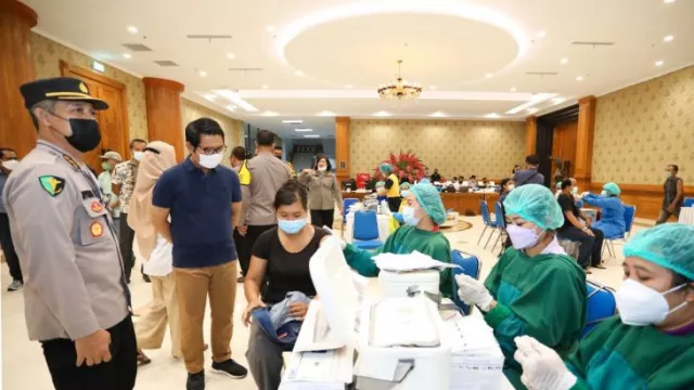 Halau Covid-19, Pemkab Badung Bali Andalkan Vaksin Booster - GenPI.co BALI