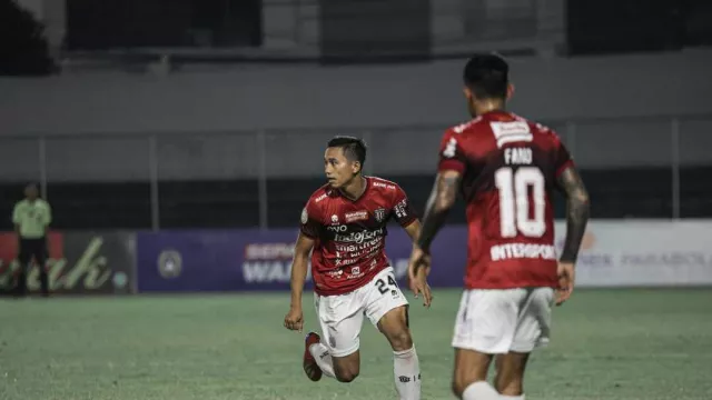 Liga 1: Bali United Kontra Persebaya, Ricky Fajrin Tebar Ancaman - GenPI.co BALI