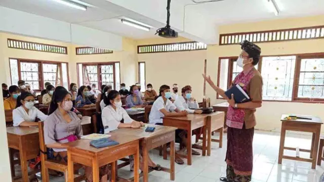 Gubernur Koster: Bali PTM 100 Persen, KPPAD Ingatkan Covid-19 - GenPI.co BALI Gubernur Koster: Bali PTM 100 Persen, KPPAD Ingatkan Covid-19 - GenPI.co BALI