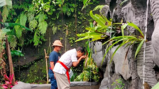 Eks Gubernur Pastika: Bali Beruntung Punya Pariwisata Spiritual - GenPI.co BALI