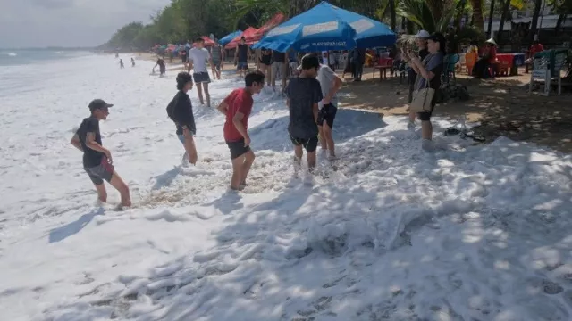 Cuaca Hari Ini 'Bersahabat,' BMKG: Bali Waspada Banjir ROB - GenPI.co BALI