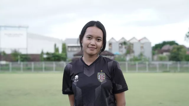 Kesan Bidadari Bali United Desak Rina: Awal Canggung, Jadi Nyaman - GenPI.co BALI