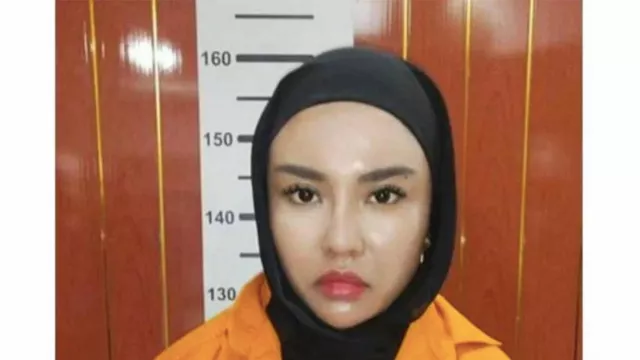 Serupa Tahanan, Ini Makanan Medina Zein Usai Mendekam di Rutan - GenPI.co BALI Serupa Tahanan, Ini Makanan Medina Zein Usai Mendekam di Rutan - GenPI.co BALI