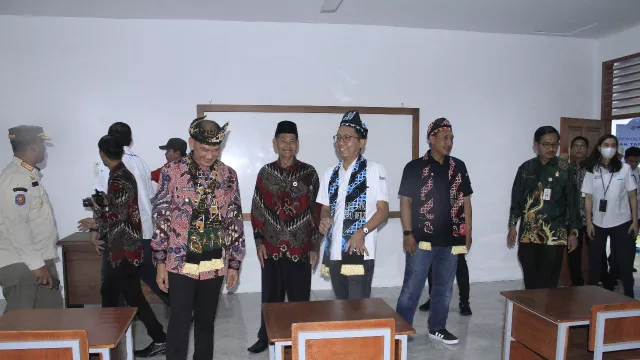 Bangga! BRI Bikin Program Kejutan di SDN 006 Bandarsyah Natuna - GenPI.co BALI Bangga! BRI Bikin Program Kejutan di SDN 006 Bandarsyah Natuna - GenPI.co BALI