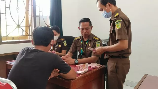 Buntut Korupsi LPD Desa Anturan, Jaksa Buleleng Bali Lakukan Ini - GenPI.co BALI