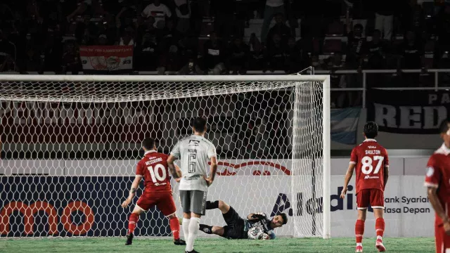Hasil Liga 1 Persis vs Bali United: Kalah Efek Kartu Merah - GenPI.co BALI