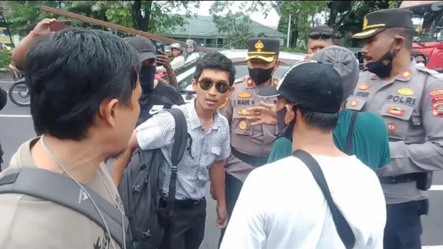 Aktivis LBH Bali Nyari Jadi Bulan-bulanan Pentolan PGN, Ada Apa? - GenPI.co BALI