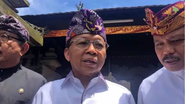 Gubernur Koster Bakal Tutup Pendakian Gunung di Bali, Asosiasi Pemandu Bereaksi - GenPI.co BALI