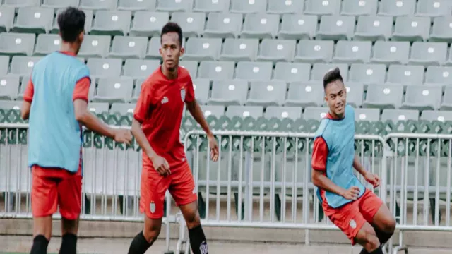 Link Live Streaming Liga Champions Asia, Lee Man FC vs Bali United - GenPI.co BALI