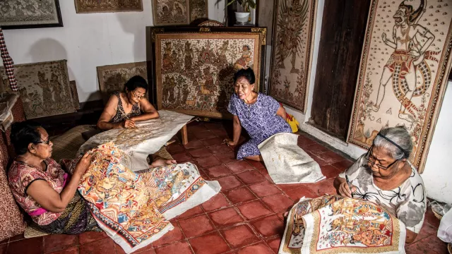 Penyaluran KUR BRI Capai Rp59,96 Triliun Hingga Akhir April 2024 - GenPI.co BALI Penyaluran KUR BRI Capai Rp59,96 Triliun Hingga Akhir April 2024 - GenPI.co BALI