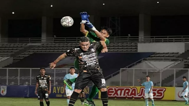 RANS Cilegon Melibas Perserang 2-1, Persekat Tegal Kembali Pusing - GenPI.co BANTEN