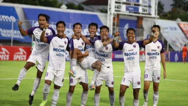 Kembali Menghadapi Madura United, Persita Fokus Jaga Semangat - GenPI.co BANTEN