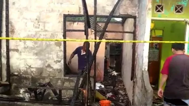 15 Unit Rumah Dilalap Api karena Arus Pendek, Kerugian 350 Juta - GenPI.co BANTEN