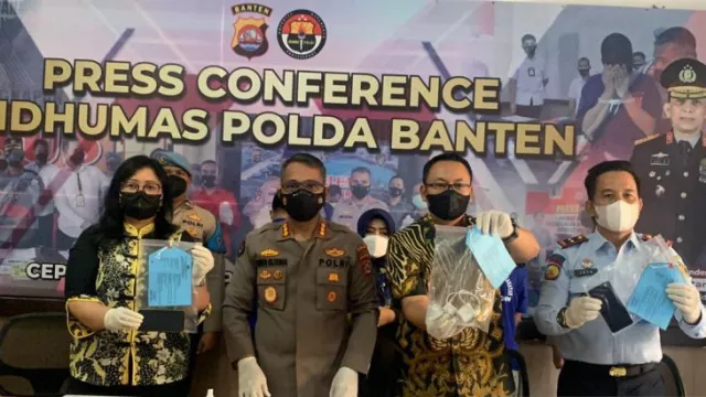 Polda Banten Tetapkan 2 Tersangka Penyelundupan Sabu ke Lapas - GenPI.co BANTEN
