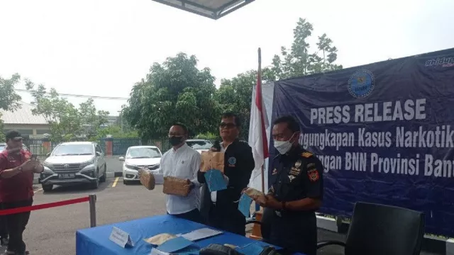 Parah! 2 Hakim dan 1 ASN Tukang Nyabu Diciduk BNNP Banten - GenPI.co BANTEN