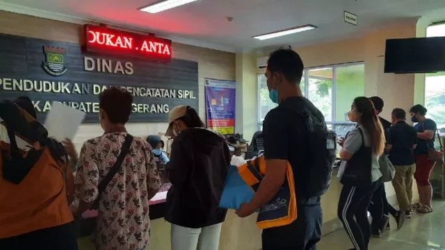 Aturan Nama 2 Suku Kata di Tangerang Berlaku untuk Warga Baru - GenPI.co BANTEN
