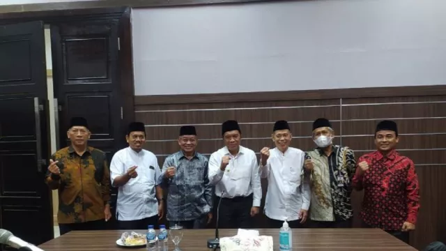Pemprov Banten Berencana Maksimalkan Capaian Zakat para ASN - GenPI.co BANTEN