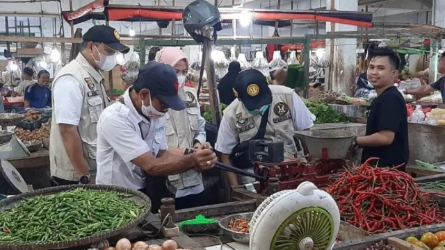 Disperindag Kabupaten Tangerang Laksanakan Uji Tera di 22 Pasar - GenPI.co BANTEN