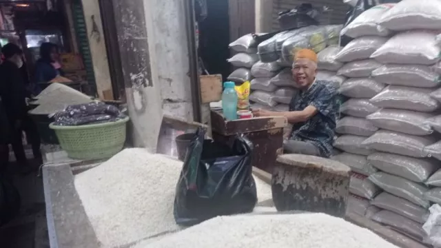Panen Lancar, Sebegini Harga Beras di Pasar Tradisional Lebak - GenPI.co BANTEN Panen Lancar, Sebegini Harga Beras di Pasar Tradisional Lebak - GenPI.co BANTEN