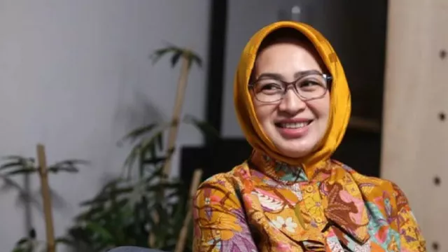 Airin Rachmi Bidik Kursi Gubernur Banten, Ratu Tatu Merestui - GenPI.co BANTEN