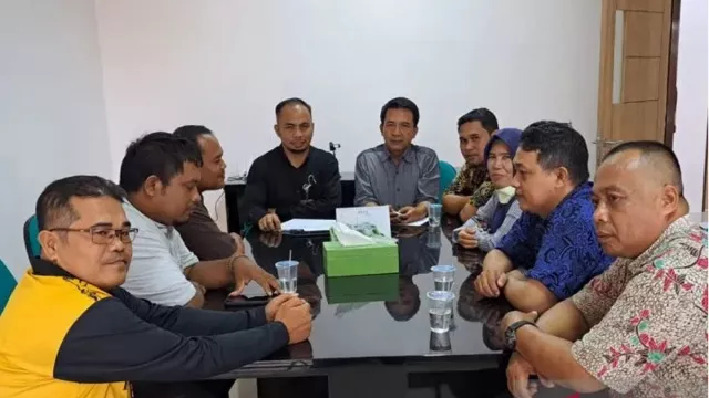 Sudah Bekerja, Ratusan PPPK Kabupaten Serang Belum Gajian - GenPI.co BANTEN