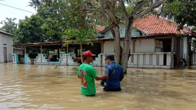 Cisadane Meluap, 4 Kampung di Tangerang Terendam Banjir - GenPI.co BANTEN