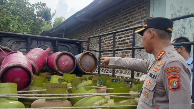 Gerebek Rumah di Tangerang, Polisi Temukan Praktik Pengoplosan LPG - GenPI.co BANTEN