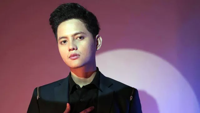 Stevan Pasaribu dan Celine Evangelista Pernah Liburan Bareng, Cie! - GenPI.co BANTEN Stevan Pasaribu dan Celine Evangelista Pernah Liburan Bareng, Cie! - GenPI.co BANTEN