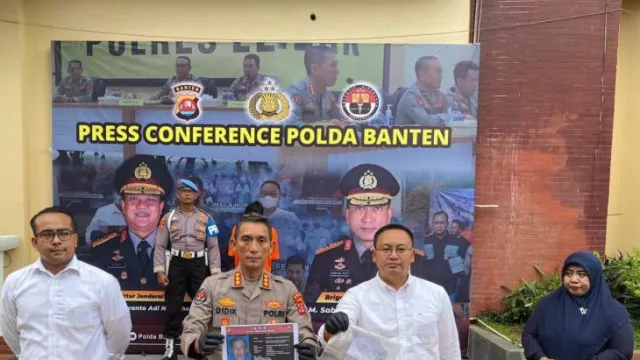 Transaksi Sabu-sabu di Mobil Dinas, FR Ditangkap Polda Banten - GenPI.co BANTEN