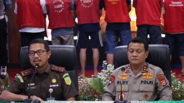 Polda Banten Limpahkan Kasus Repacking Beras Bulog ke Kejaksaan - GenPI.co BANTEN