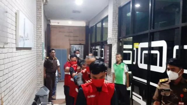 Berkas Perkara Kejahatan Migas Dilimpahkan ke Kejari Tangerang - GenPI.co BANTEN