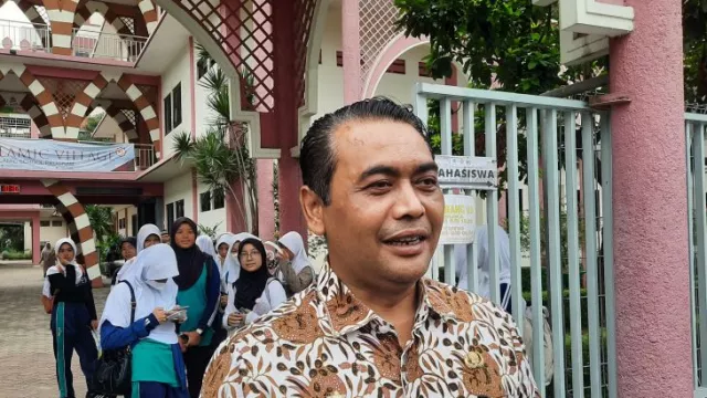 Ratusan Sekolah Rusak di Tangerang Bakal Segera Diperbaiki - GenPI.co BANTEN