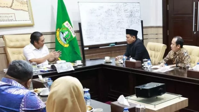 KPU dan Bawaslu Banten Diminta Gencar Sosialisasi Pemilu 2024 - GenPI.co BANTEN