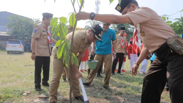 Tekan Polusi Udara, 6.150 Pohon Ditanam di Kota Tangerang - GenPI.co BANTEN