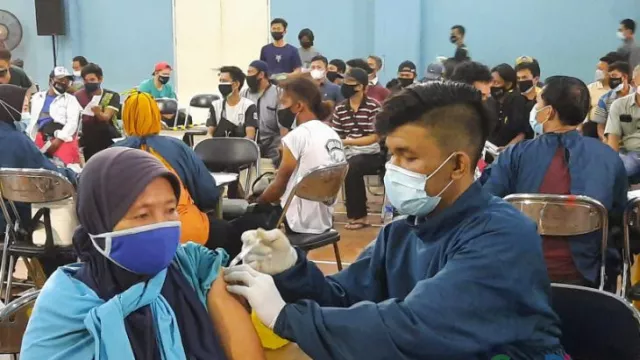 Kabupaten Tangerang Berhasil Capai Target Vaksin, Ini Rinciannya - GenPI.co BANTEN
