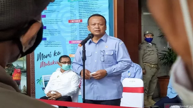 Menteri Edhy Bakal Sikat Habis Pencuri Ikan di Laut Indonesia - GenPI.co