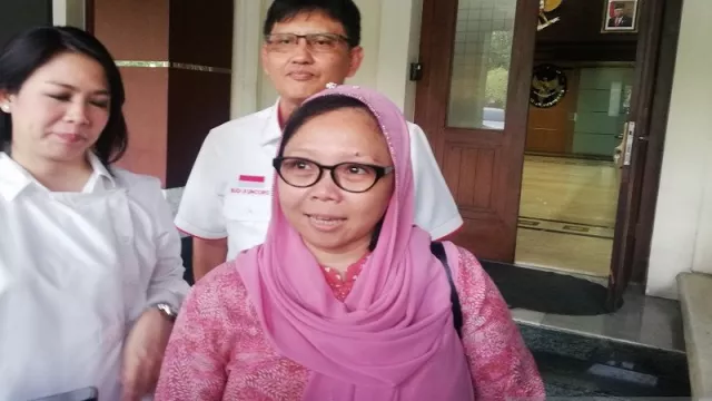 Mengerikan, Paham Khilafah Sudah Menyasar ke PNS, TNI dan Polri - GenPI.co Mengerikan, Paham Khilafah Sudah Menyasar ke PNS, TNI dan Polri - GenPI.co