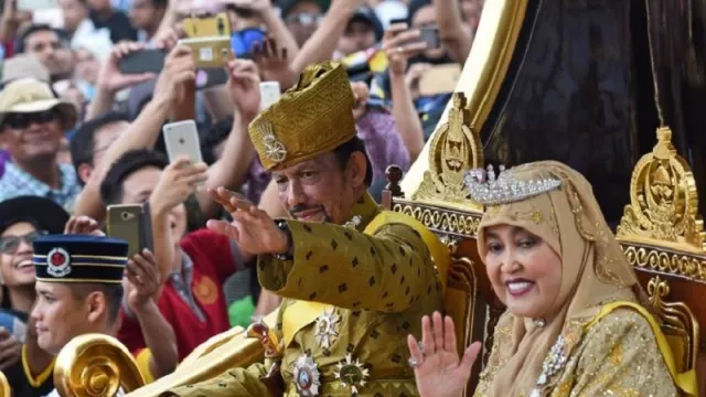 Abaikan Virus Corona, Sultan Hassanal Bolkiah Gelar Pesta Rakyat - GenPI.co