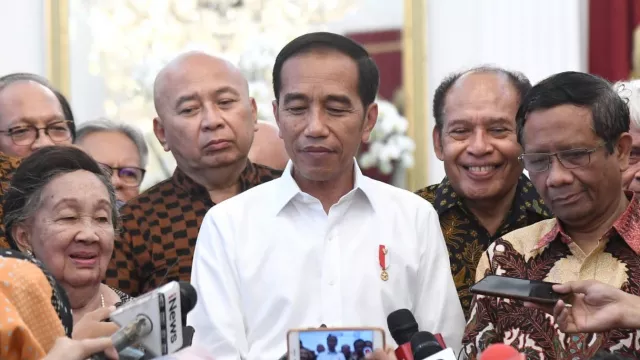 Melihat Situasi Memanas, Jokowi Segera Keluarkan Perppu KPK - GenPI.co