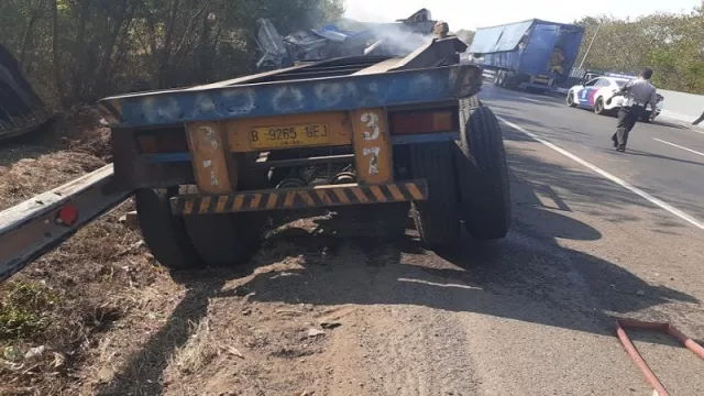 Lagi, Kecelakaan Beruntun di Tol Cipularang KM 91 - GenPI.co